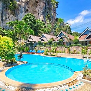 Diamond Cave Resort